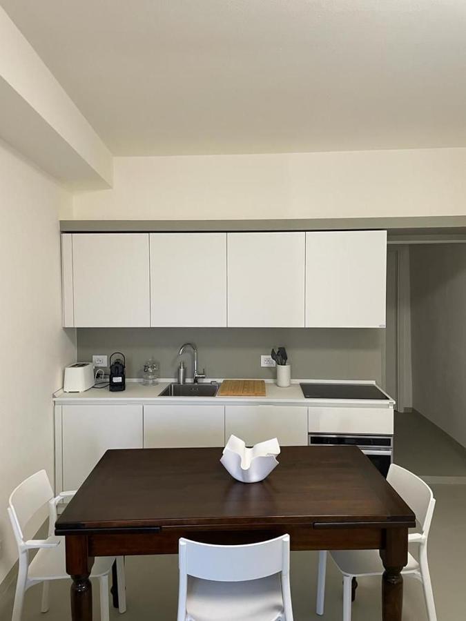Number 99 Apartment Bergamo Bagian luar foto